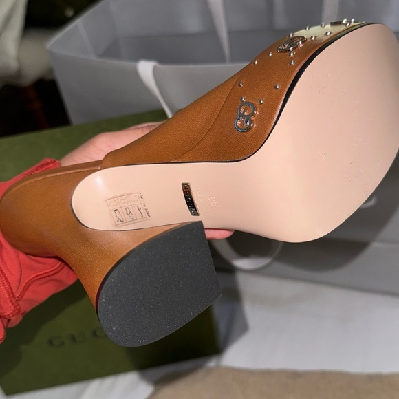 Brand new original GUCCI brown leather Platform Sandals. Size US 8 - Picture 3 of 5